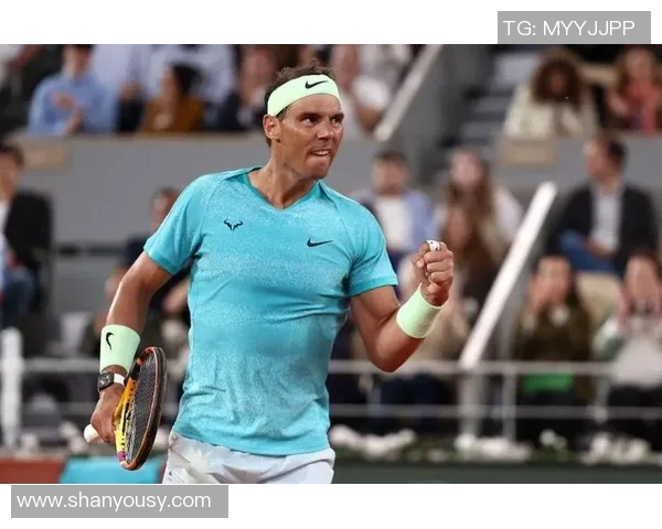 法国足球传奇球星宣布退役传奇生涯画上完美句号